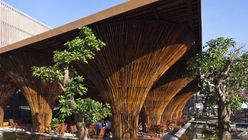 Branching out: Café creates bamboo canopy